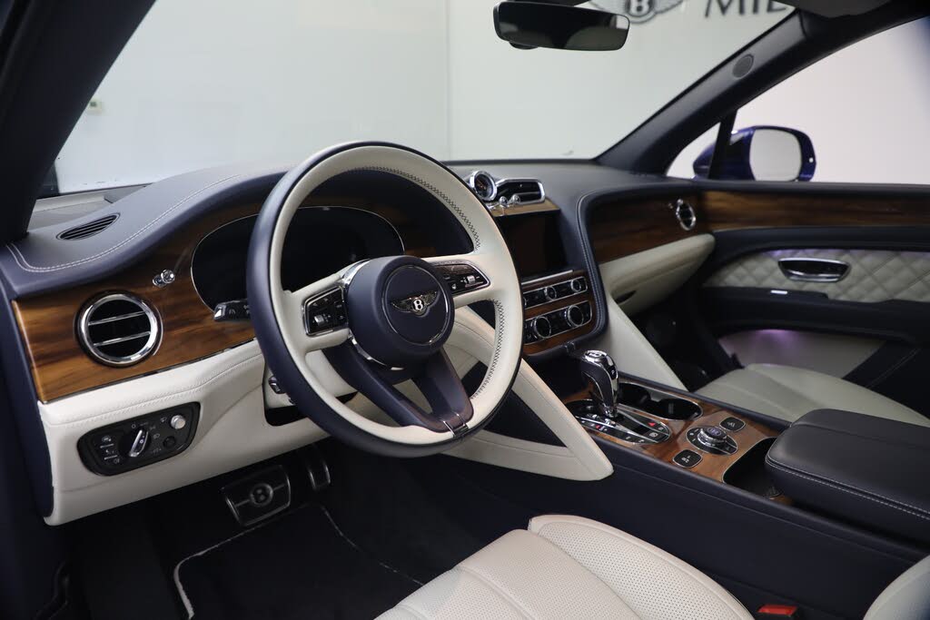 2022 Bentley Bentayga V8 AWD photo 17