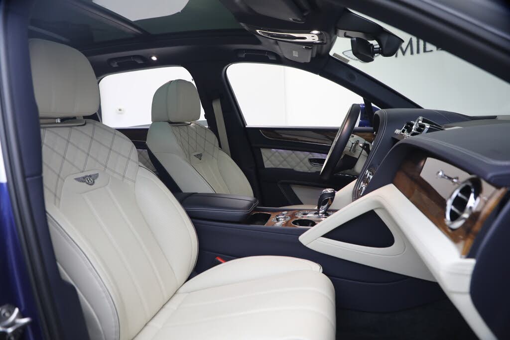 2022 Bentley Bentayga V8 AWD photo 23
