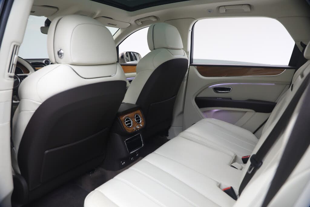 2021 Bentley Bentayga V8 AWD photo 21