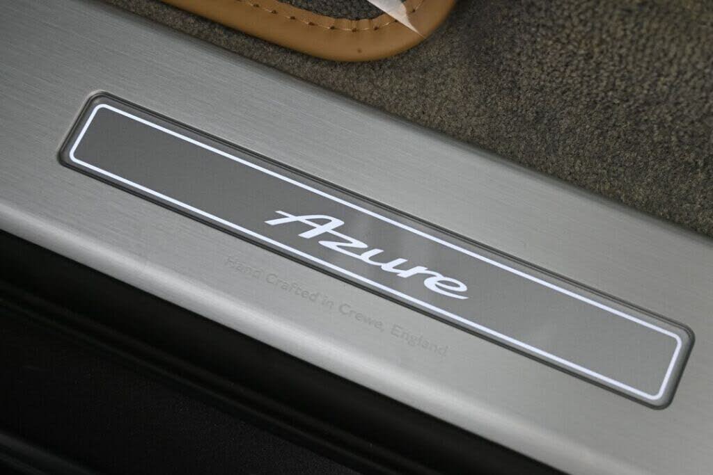 2026 Bentley Bentayga Azure V8 AWD photo 24