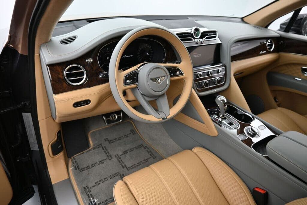 2026 Bentley Bentayga Azure V8 AWD photo 7