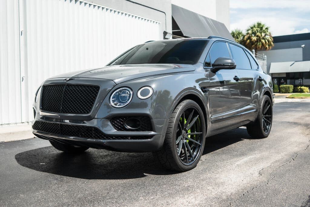 2018 Bentley Bentayga W12 Signature Edition AWD photo 4