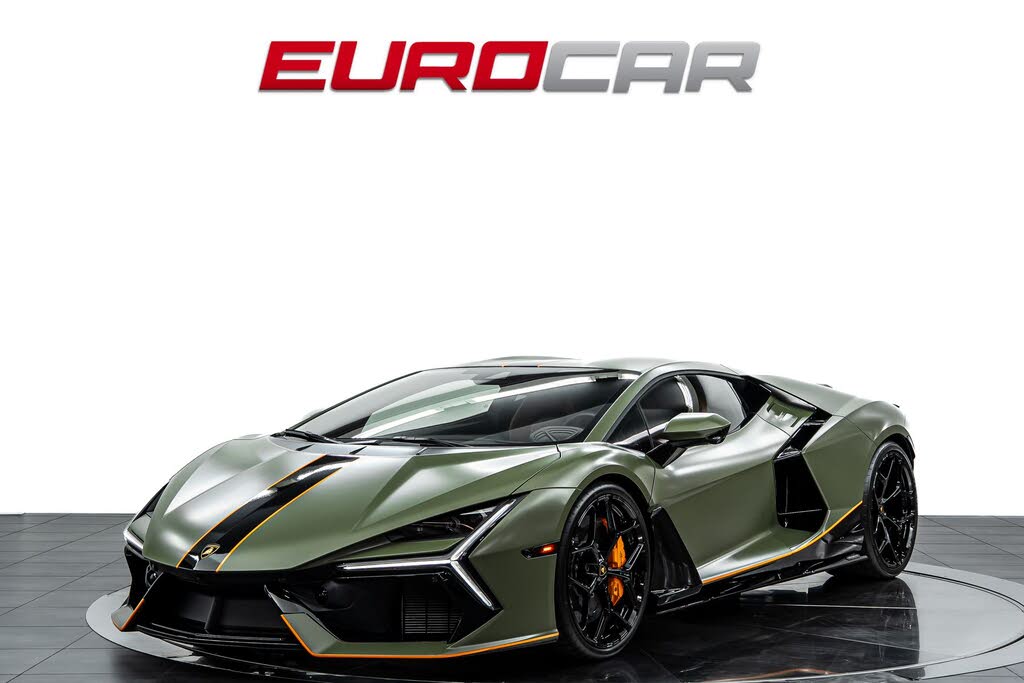 2025 Lamborghini Revuelto AWD