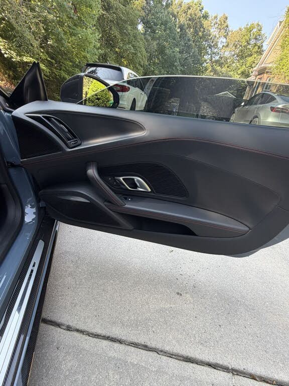 2022 Audi R8 quattro V10 Performance Spyder AWD photo 19 of 24