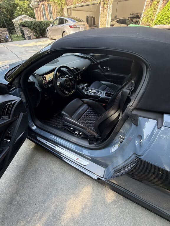 2022 Audi R8 quattro V10 Performance Spyder AWD photo 23 of 24