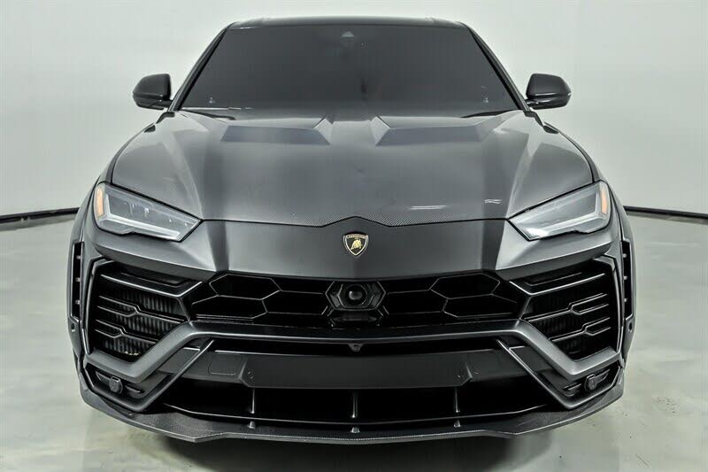 2022 Lamborghini Urus AWD photo 5