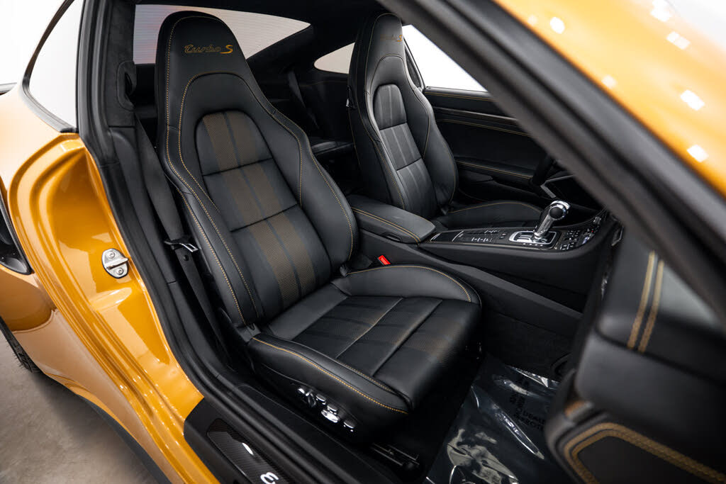 2018 Porsche 911 Turbo S Coupe AWD photo 19 of 24