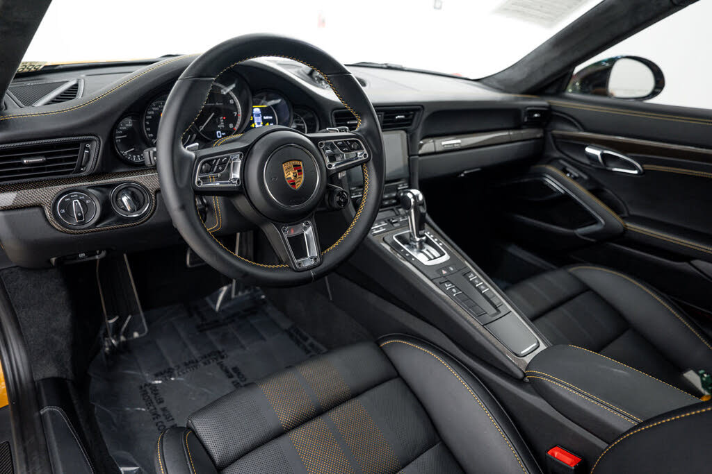 2018 Porsche 911 Turbo S Coupe AWD photo 4 of 24