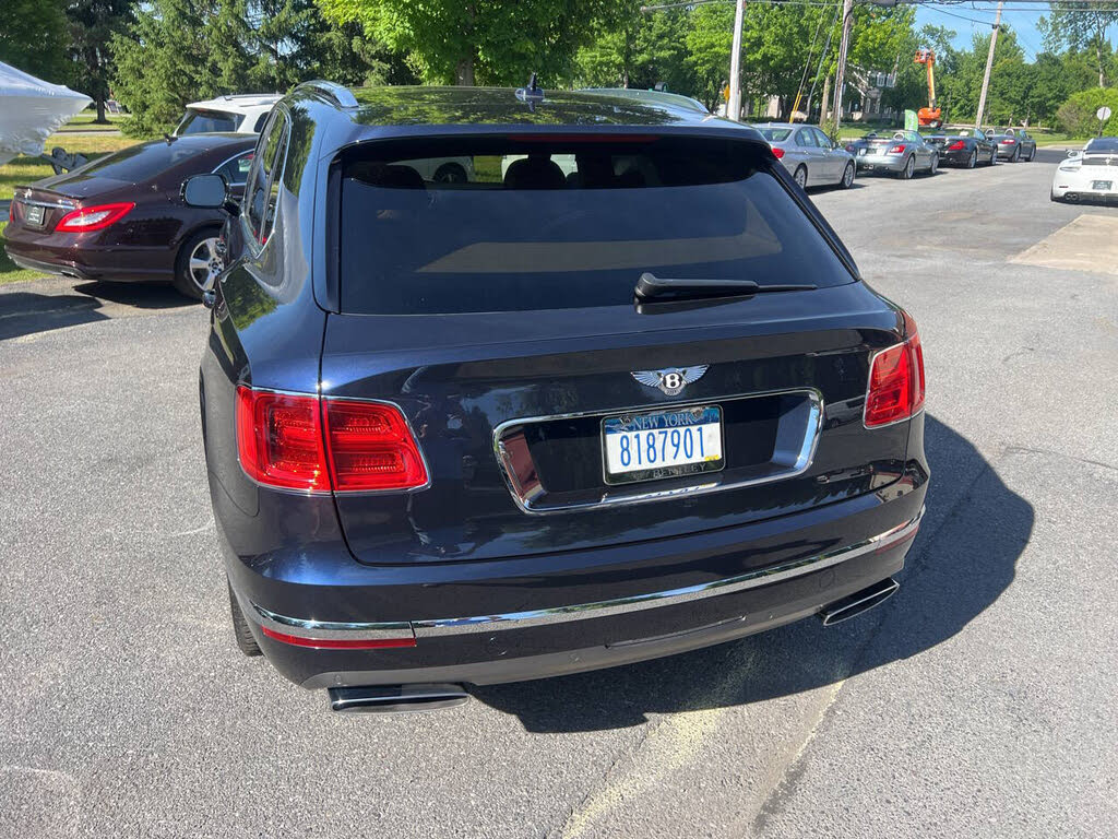2018 Bentley Bentayga W12 Mulliner AWD photo 15