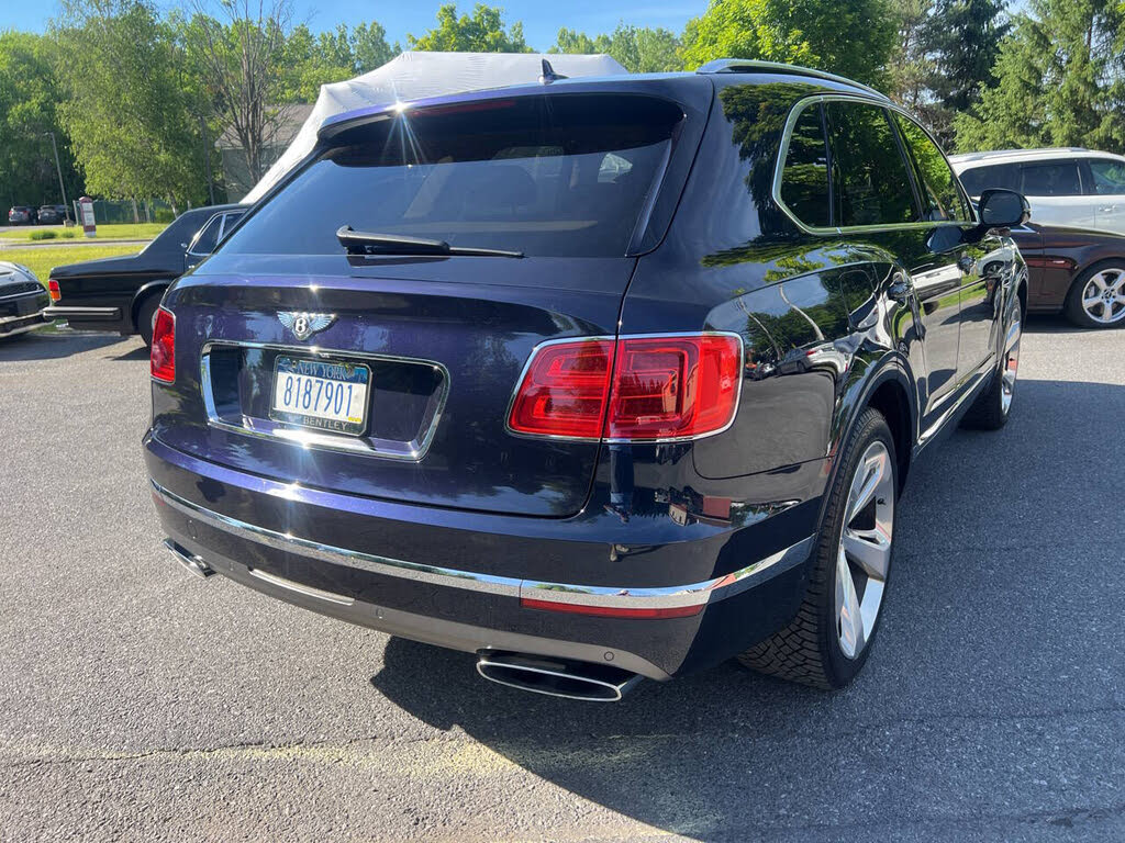 2018 Bentley Bentayga W12 Mulliner AWD photo 18