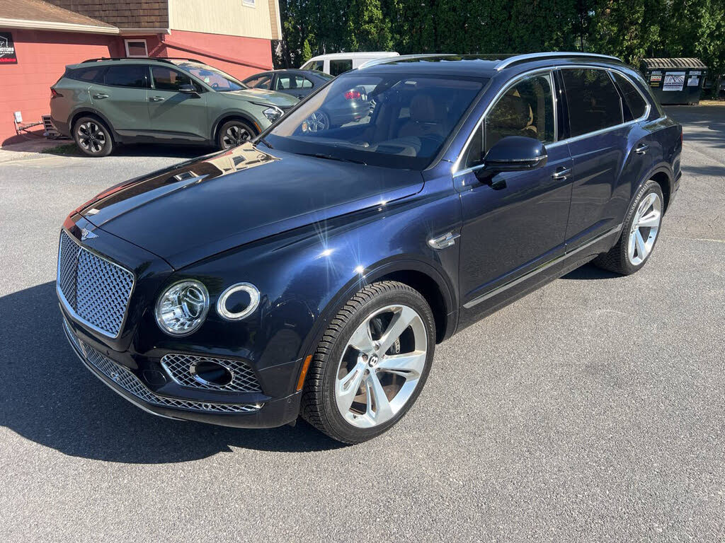 2018 Bentley Bentayga W12 Mulliner AWD photo 3
