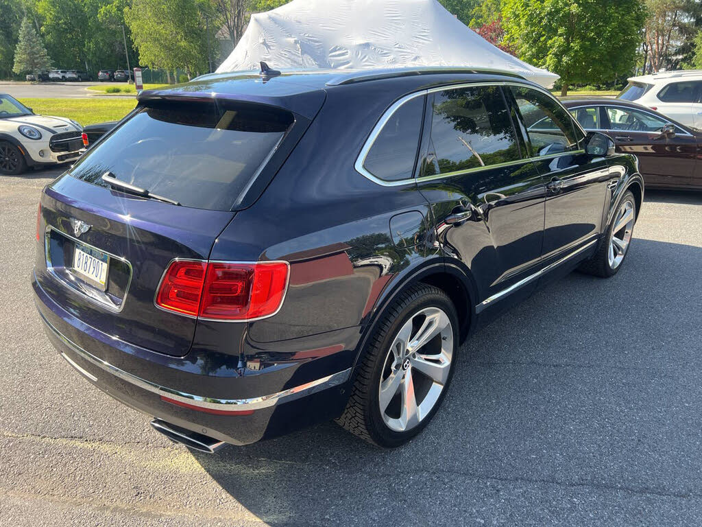 2018 Bentley Bentayga W12 Mulliner AWD photo 21