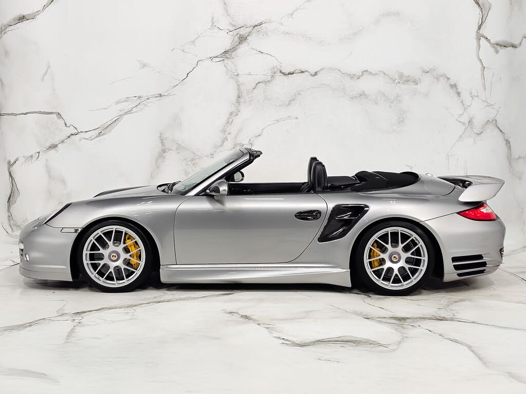 2011 Porsche 911 Turbo S Cabriolet AWD photo 13 of 24