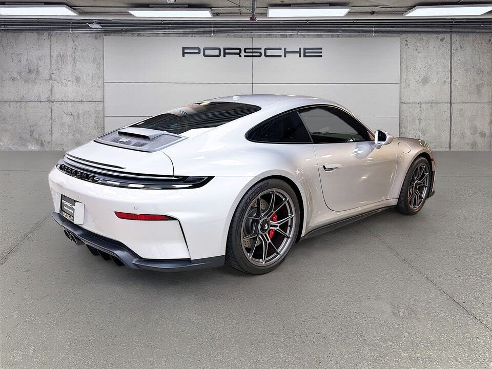 2026 Porsche 911 GT3 Coupe RWD photo 9