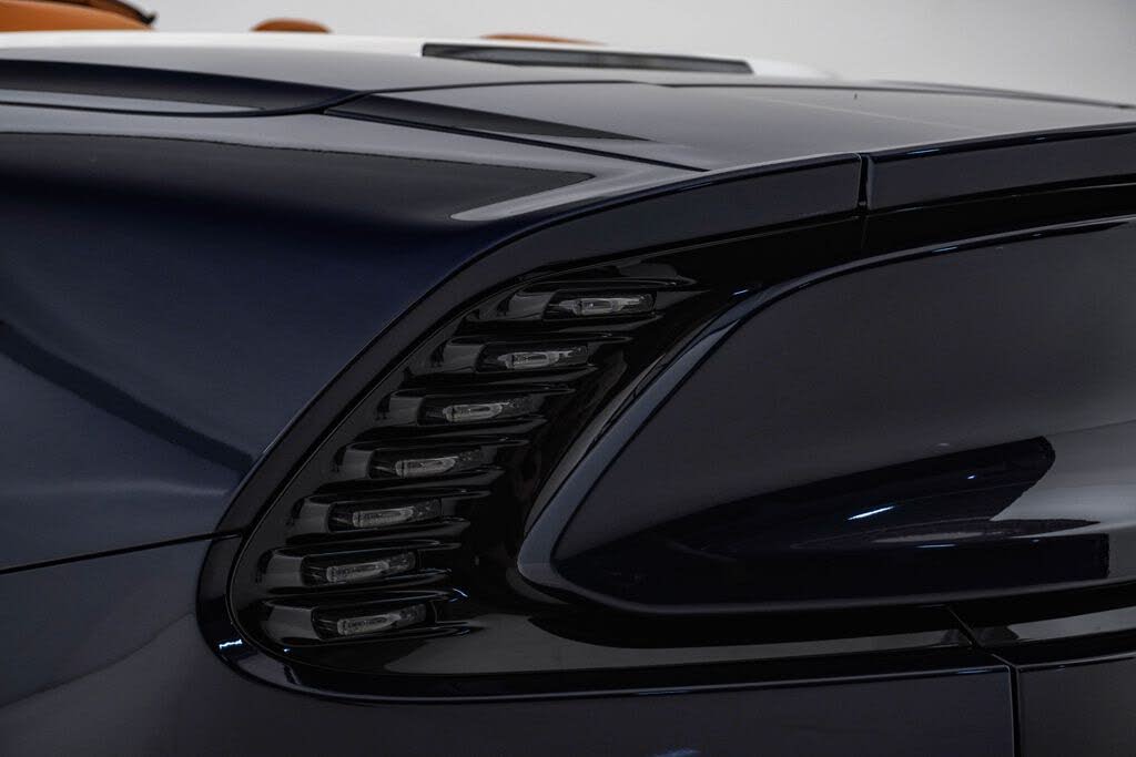 2026 Aston Martin Vanquish Volante RWD photo 15
