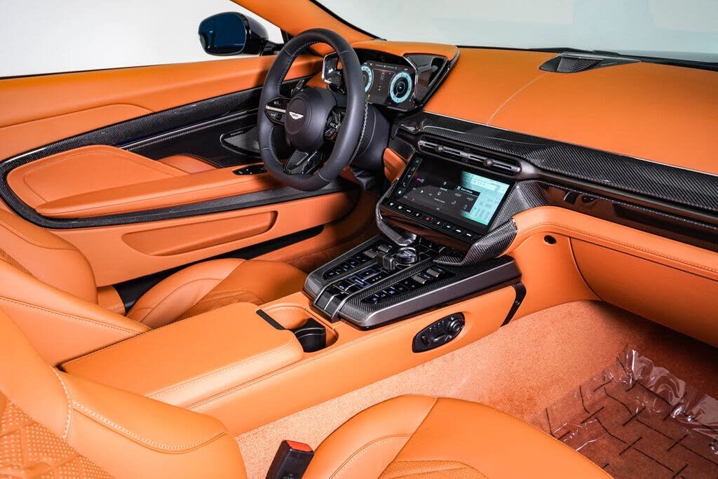 2026 Aston Martin Vanquish Volante RWD photo 19
