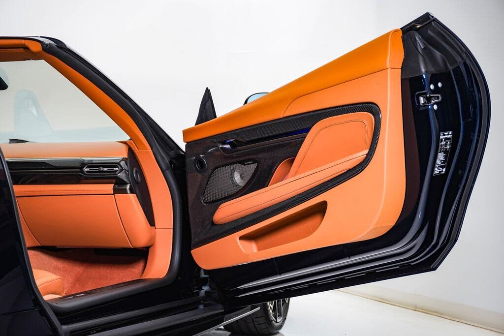 2026 Aston Martin Vanquish Volante RWD photo 21