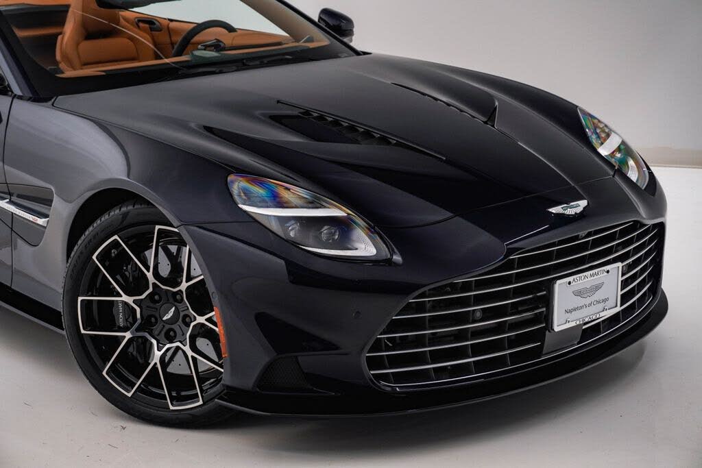 2026 Aston Martin Vanquish Volante RWD photo 4