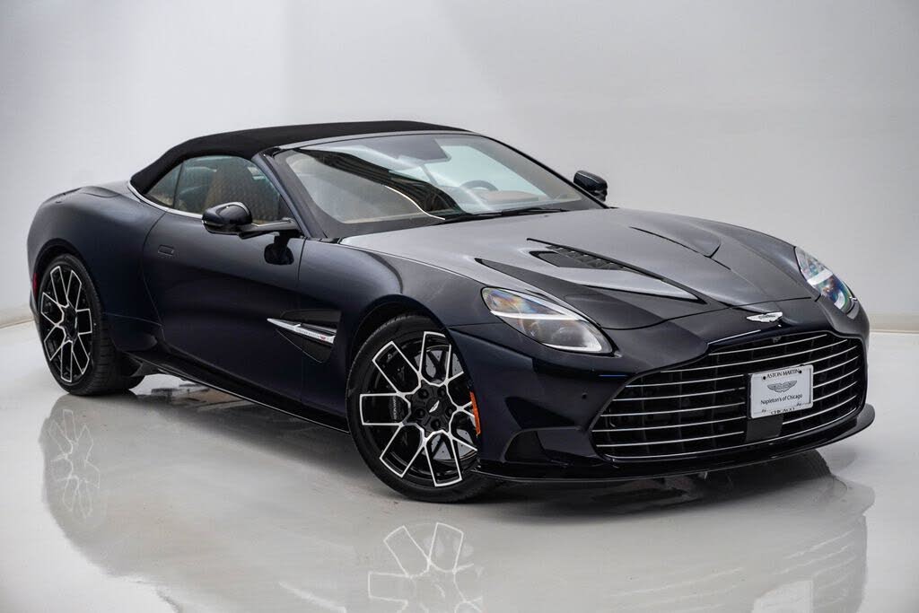 2026 Aston Martin Vanquish Volante RWD photo 7
