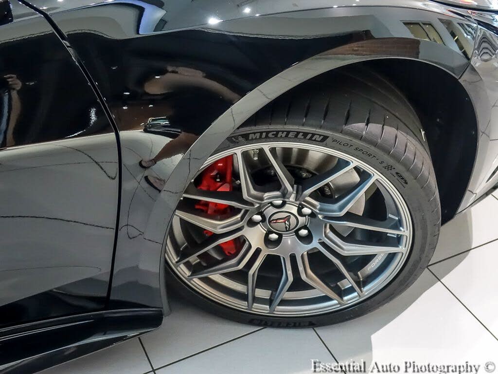 2025 Chevrolet Corvette Z06 3LZ Coupe RWD photo 11