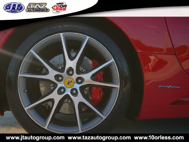 2014 Ferrari California Roadster photo 13