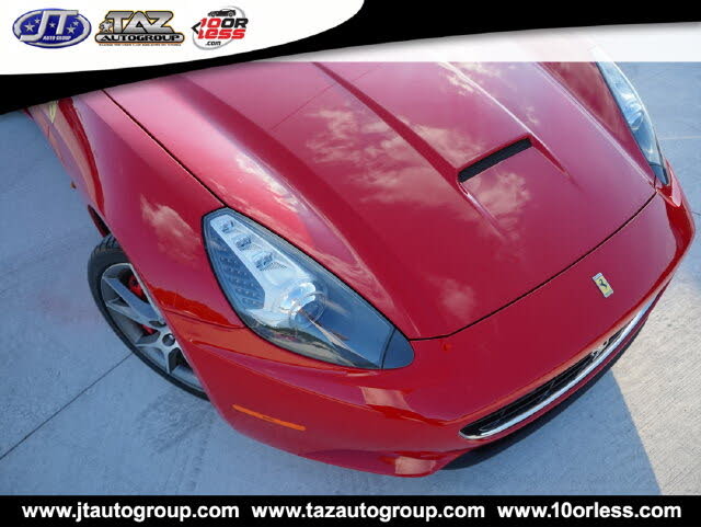 2014 Ferrari California Roadster photo 3