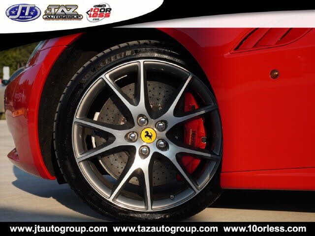 2014 Ferrari California Roadster photo 7