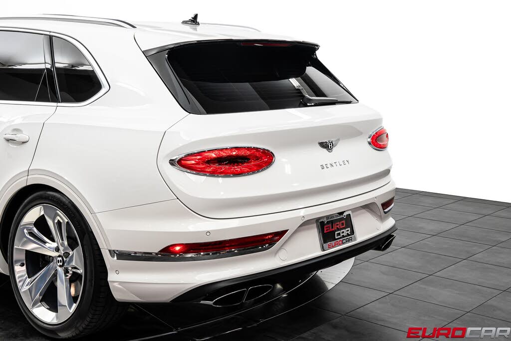 2024 Bentley Bentayga V8 AWD photo 15