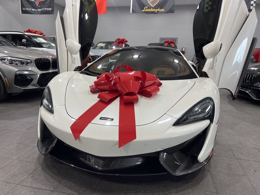 2017 McLaren 570GT RWD