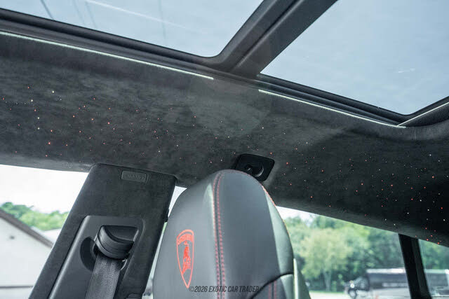 2021 Lamborghini Urus AWD photo 23