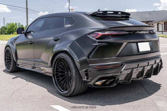 2021 Lamborghini Urus AWD photo 6