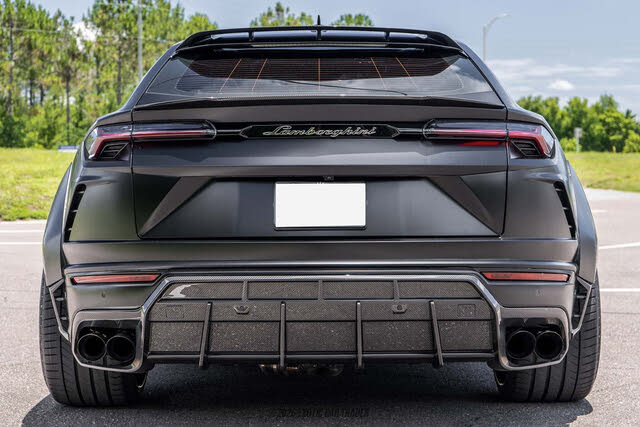 2021 Lamborghini Urus AWD photo 7