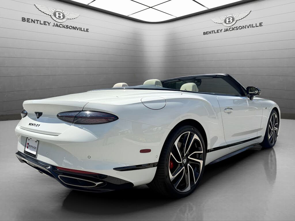 2026 Bentley Continental GTC AWD photo 14