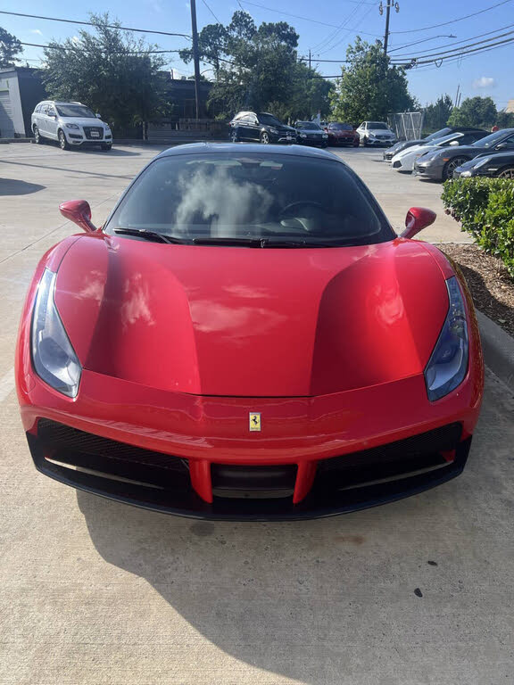 2018 Ferrari 488 GTB Coupe RWD