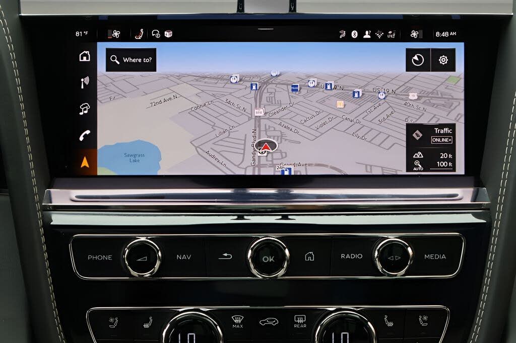 2025 Bentley Bentayga Azure V8 AWD photo 19