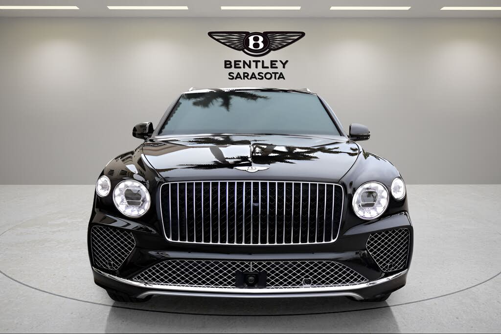 2025 Bentley Bentayga Azure V8 AWD photo 7