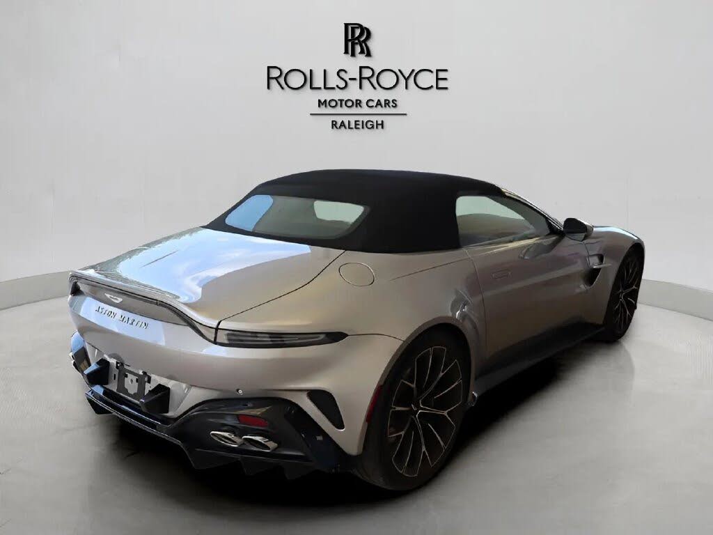 2026 Aston Martin Vantage Roadster RWD photo 12