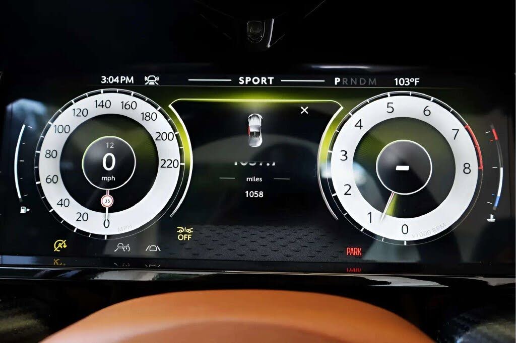 2026 Aston Martin Vantage Roadster RWD photo 16