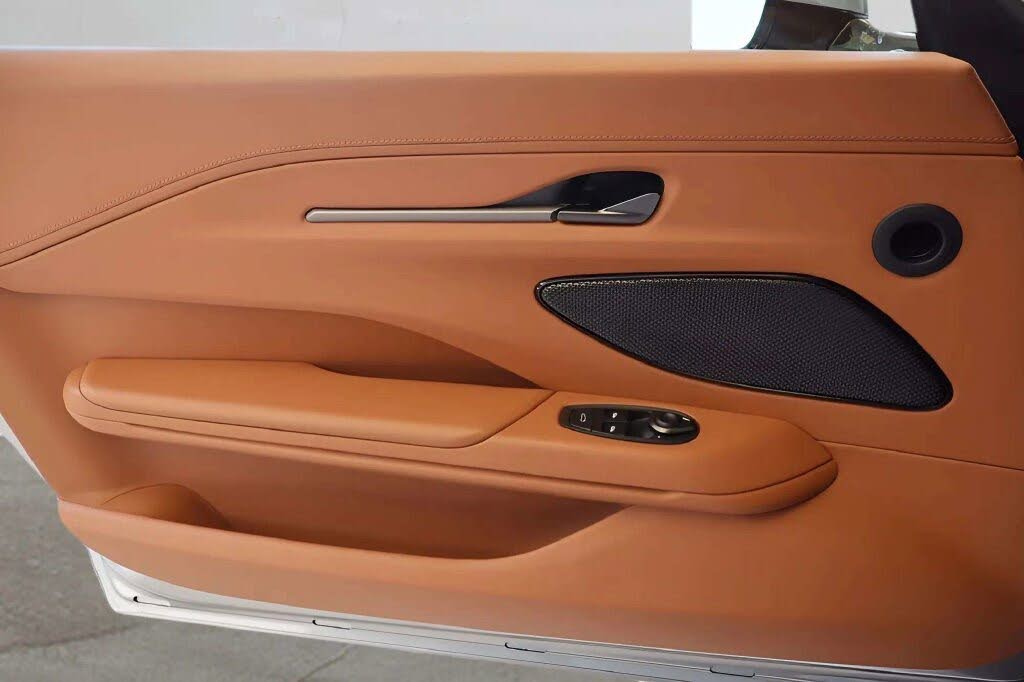 2026 Aston Martin Vantage Roadster RWD photo 20