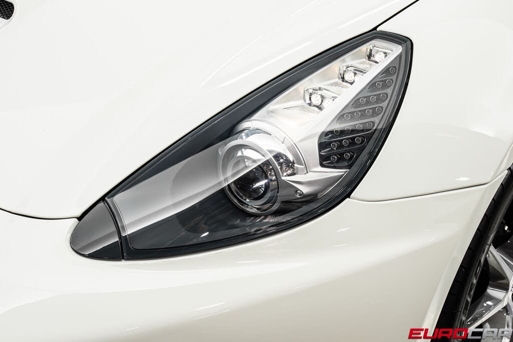 2013 Ferrari California Roadster photo 13