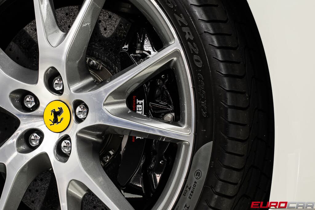 2013 Ferrari California Roadster photo 23