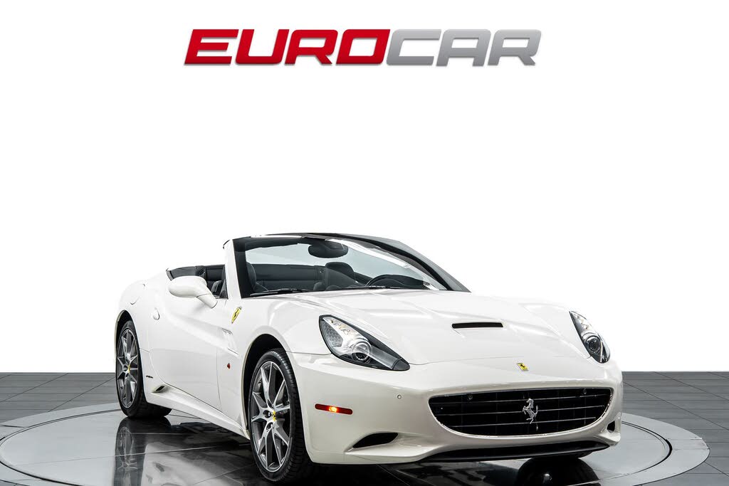 2013 Ferrari California Roadster photo 9