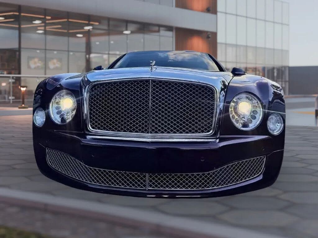 2012 Bentley Mulsanne RWD photo 2