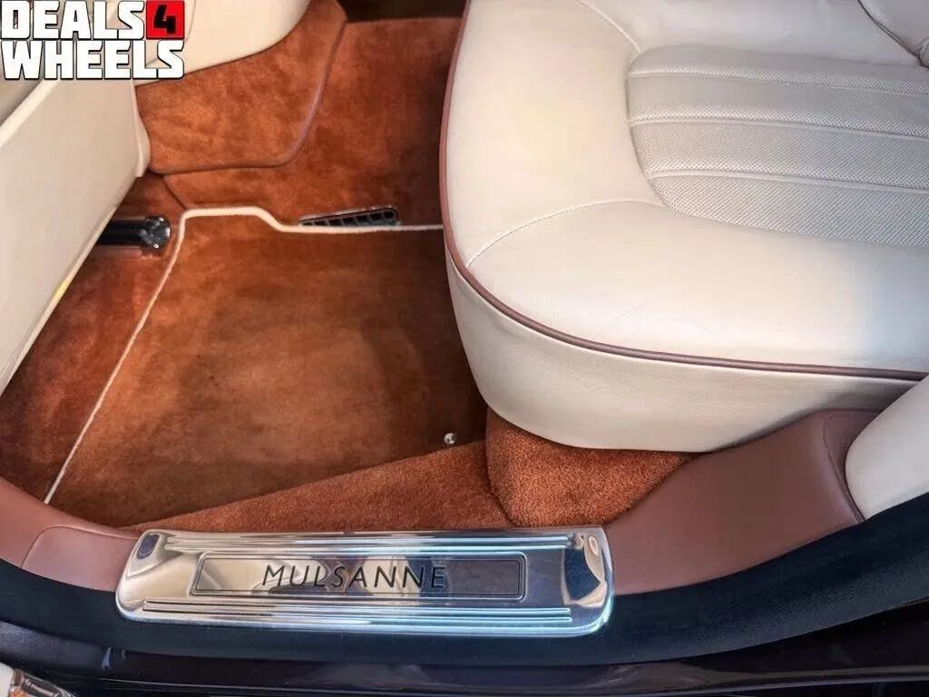 2012 Bentley Mulsanne RWD photo 21
