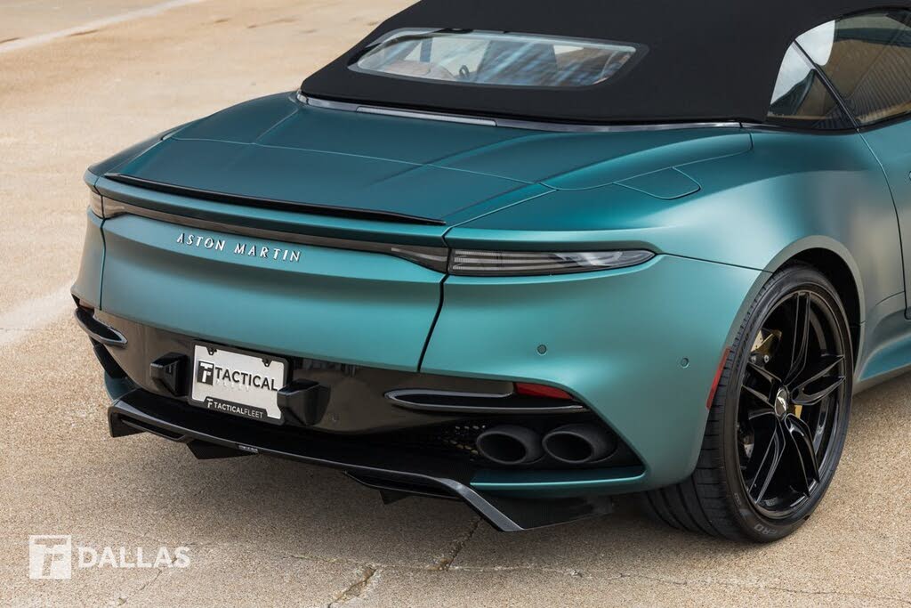 2023 Aston Martin DBS Superleggera Volante RWD photo 16