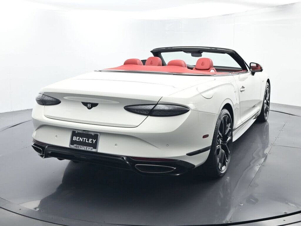2026 Bentley Continental GTC AWD photo 13