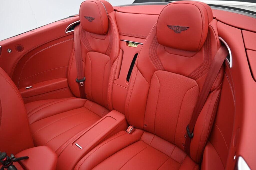 2026 Bentley Continental GTC AWD photo 7
