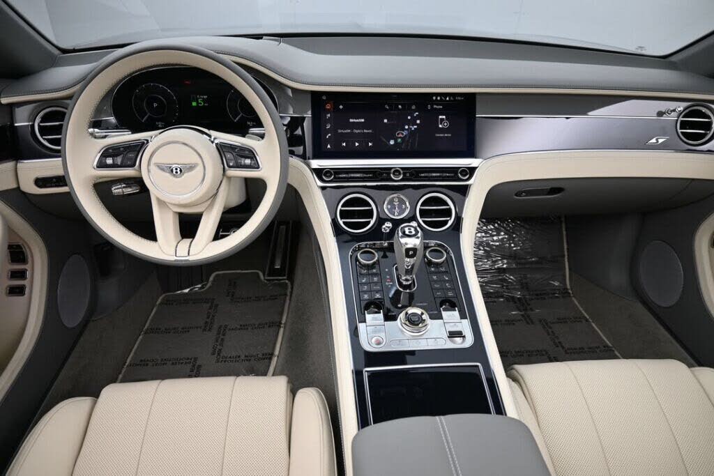 2026 Bentley Continental GTC AWD photo 2
