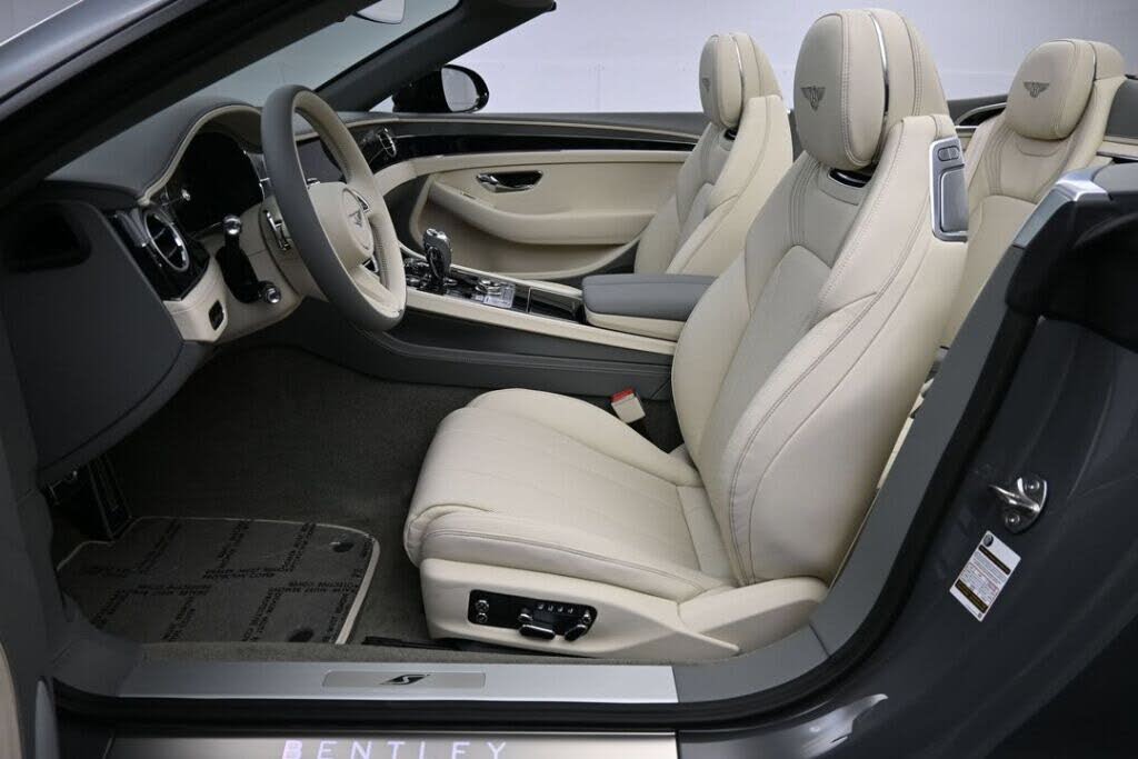 2026 Bentley Continental GTC AWD photo 11