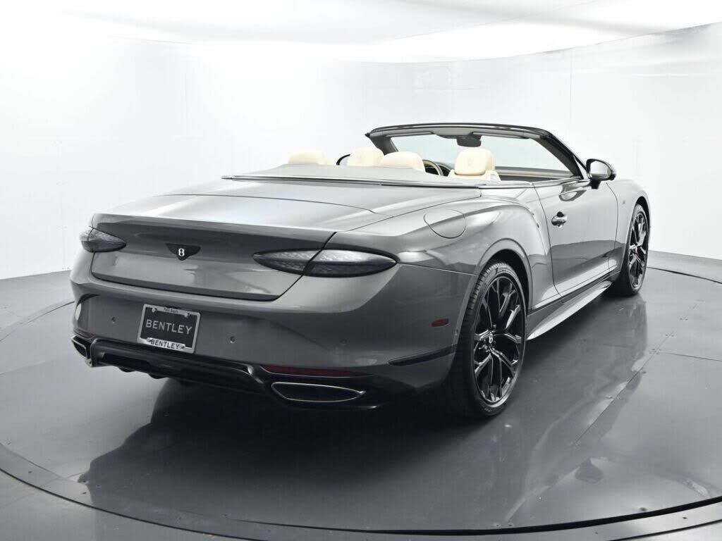 2026 Bentley Continental GTC AWD photo 13